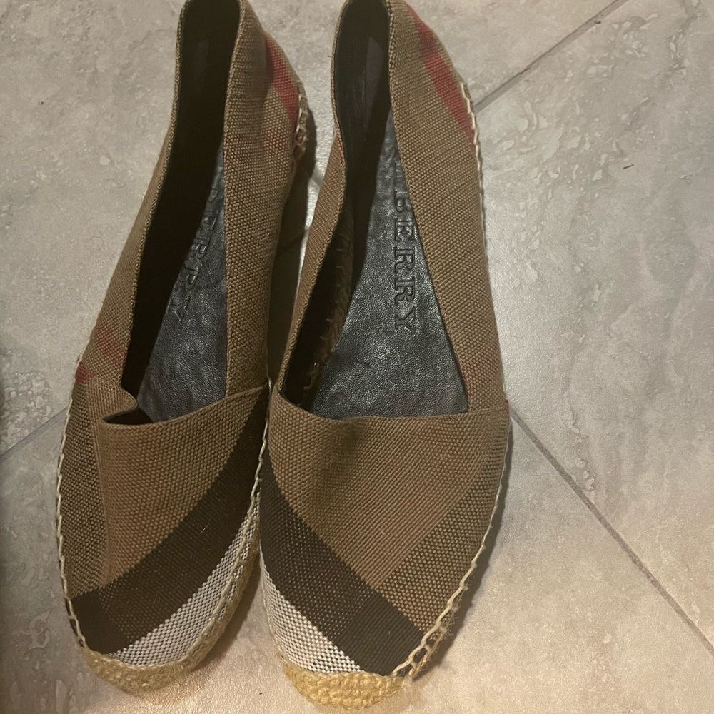 Authentic Burberry espadrilles size 38.5